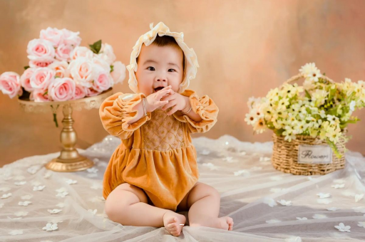 大连宝宝睡觉爱笑 大连宝宝睡觉爱笑